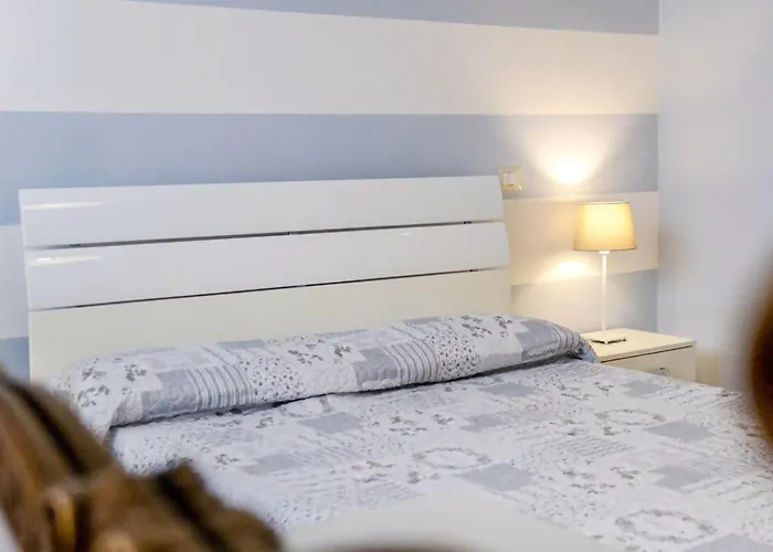 R16 - Trilocale Ristrutturato A Due Passi Dal Mare