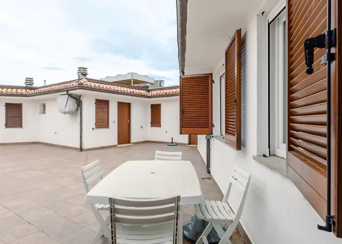 Appartamento R16 - Trilocale Ristrutturato A Due Passi Dal Mare