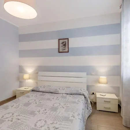 Lejlighed R16 - Trilocale Ristrutturato A Due Passi Dal Mare