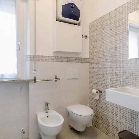 R16 - Trilocale Ristrutturato A Due Passi Dal Mare * Numana