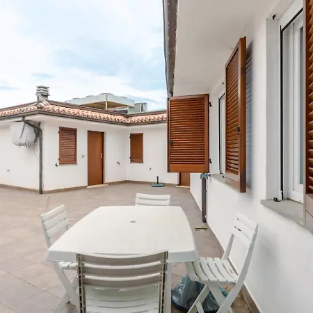 Lejlighed R16 - Trilocale Ristrutturato A Due Passi Dal Mare